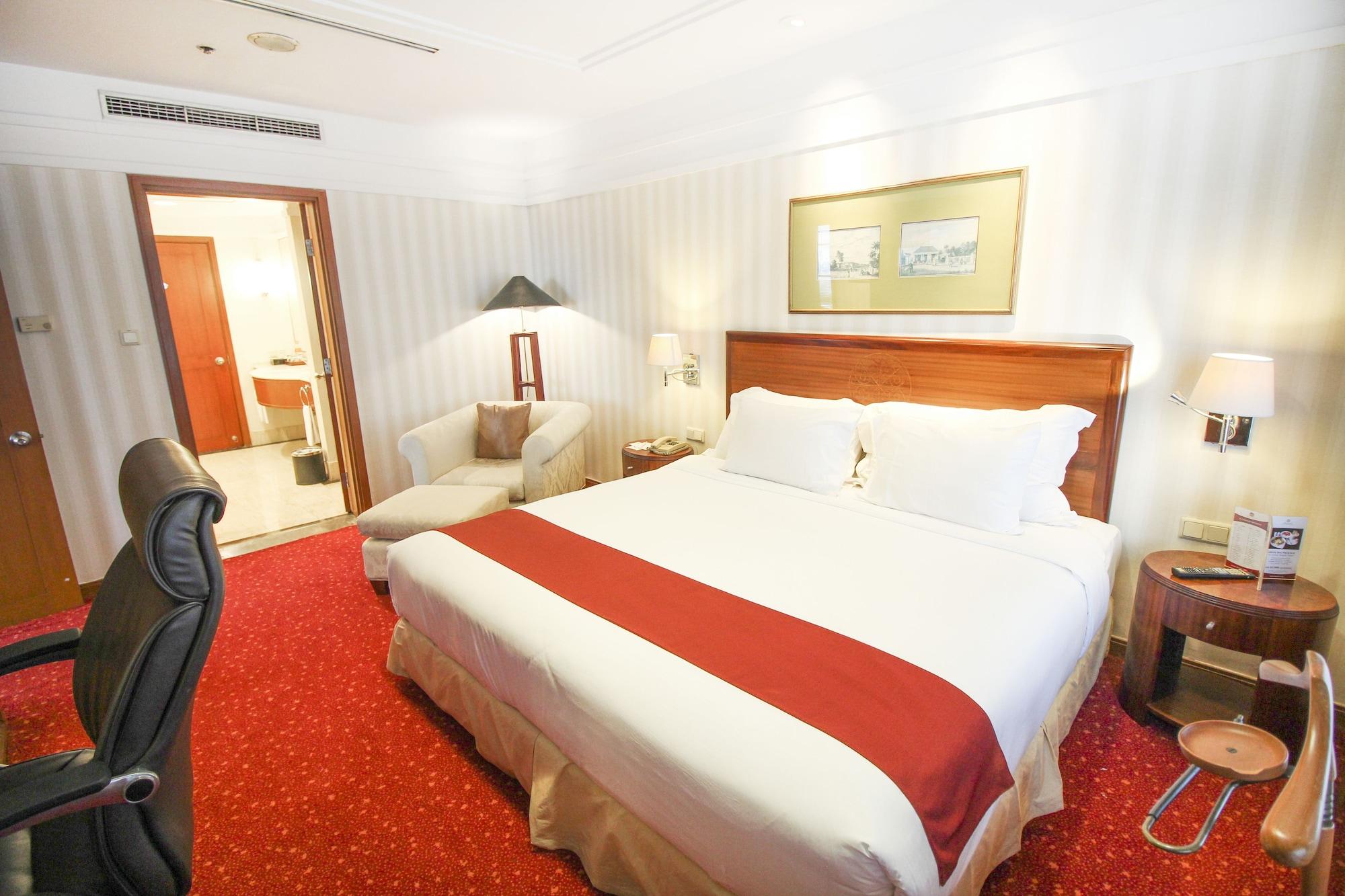 Redtop Hotel & Convention Center Jakarta Exterior foto