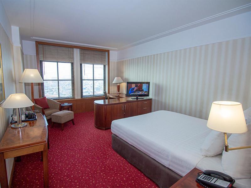 Redtop Hotel & Convention Center Jakarta Exterior foto